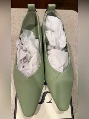 SENSO AUBREE II Light Sage Green Flats